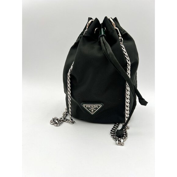 Authentic Prada Bucket Drawstring Pouch Bag Nero Nylon Vintage Dark Green Handba - Picture 2 of 15